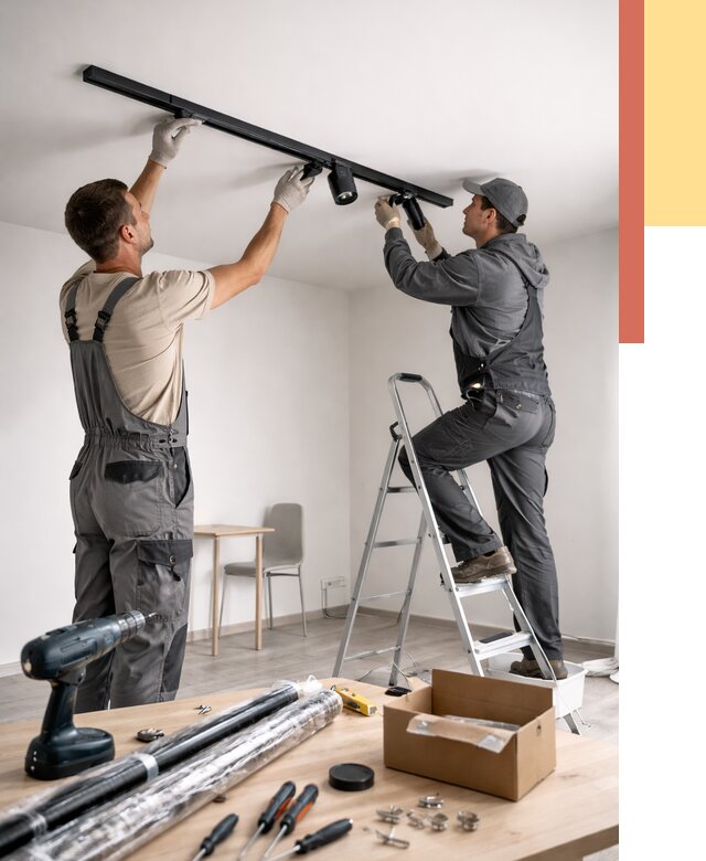 Установка трековых светильников в натяжной потолок в Чистополе от 4300 руб. | ОТДЕЛОЧНИК-Чст